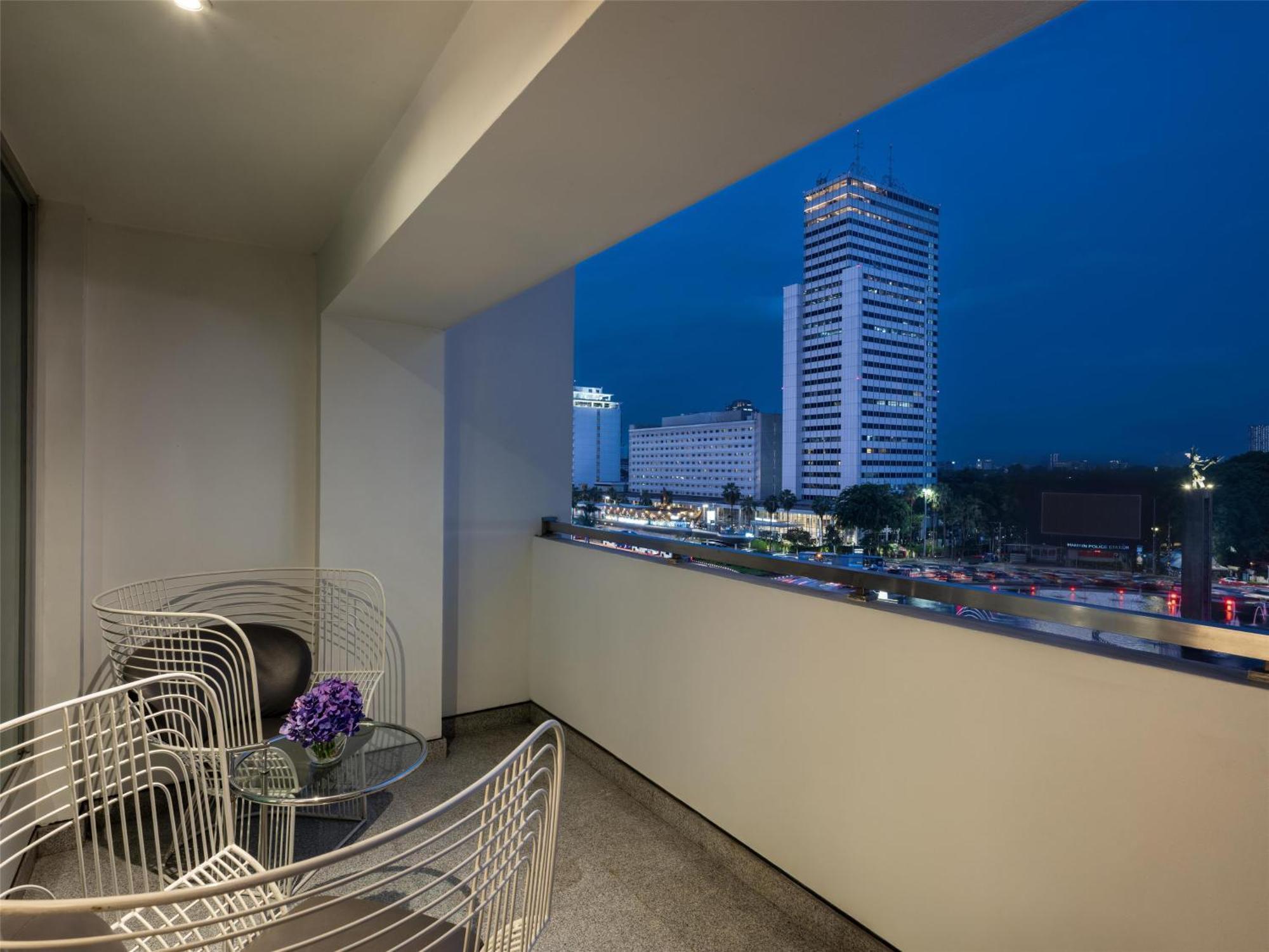 Hotel Indonesia Kempinski Jakarta Exterior photo